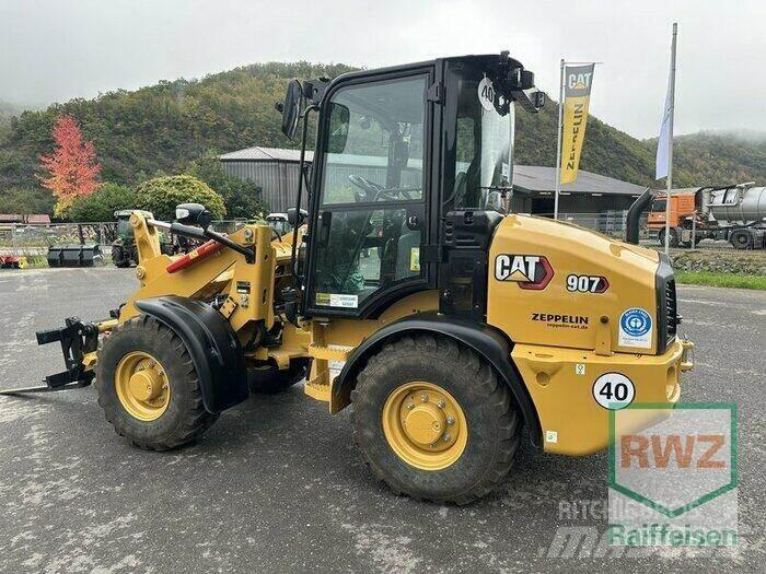 CAT 907 Kolesové nakladače
