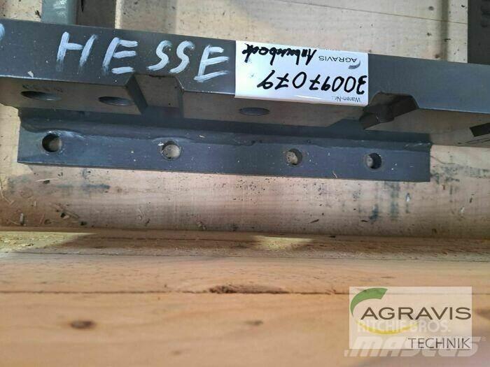 CLAAS ANHÄNGEBOCK Ďalšie stroje a zariadenia pre živočíšnu výrobu
