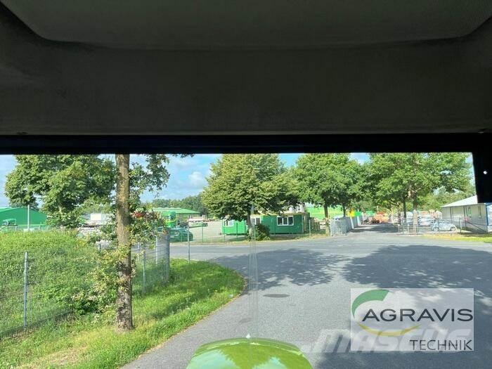 CLAAS ARION 640 CEBIS Traktory