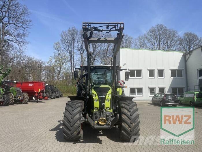CLAAS Arion 660 Traktory