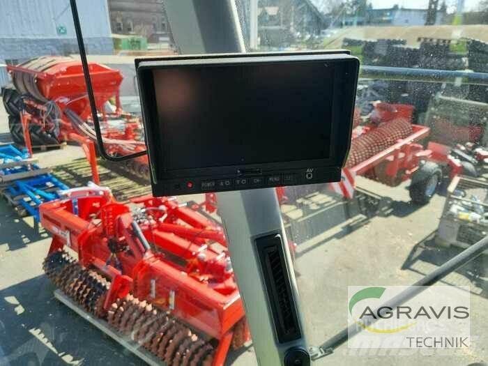 CLAAS AVERO 240 Kombinované zberacie stroje