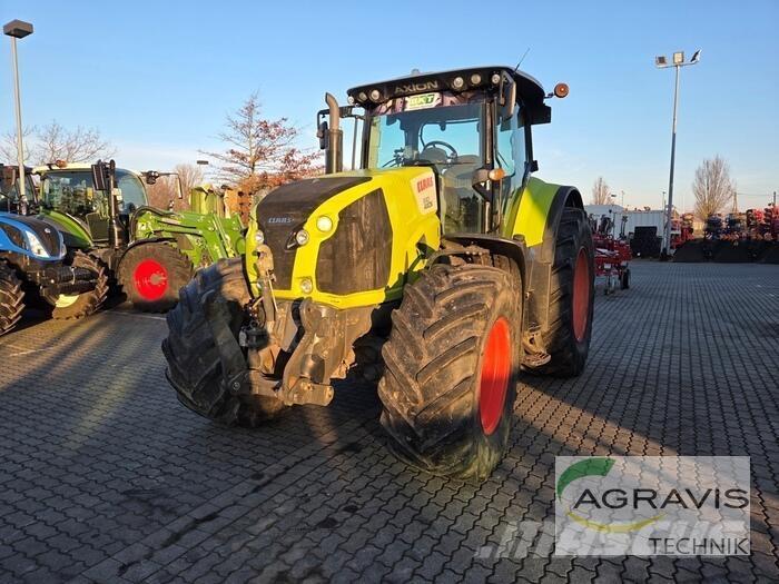 CLAAS AXION 840 CEBIS Traktory