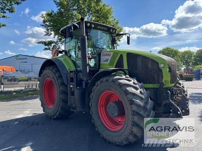 CLAAS AXION 920 CMATIC Traktory