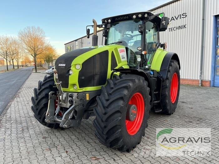 CLAAS AXION 920 CMATIC Traktory