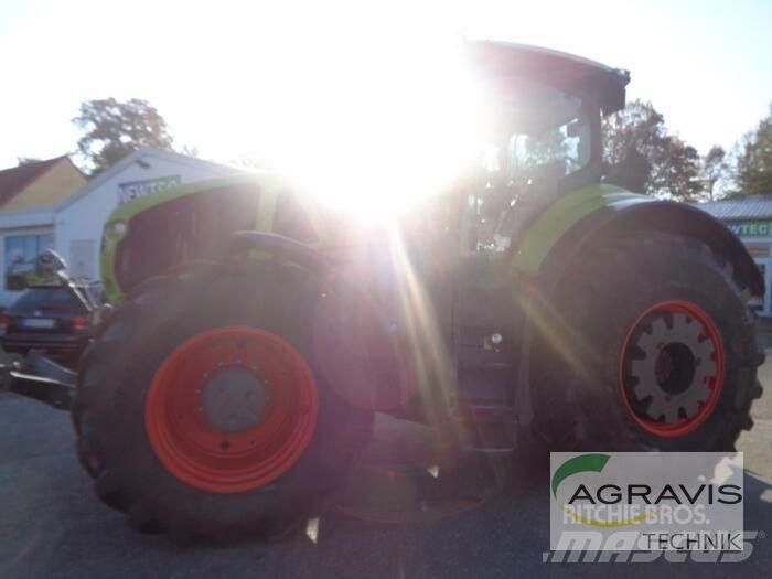 CLAAS AXION 950 CMATIC Traktory