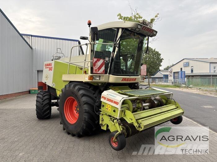CLAAS JAGUAR 840 Samochodné kosačky