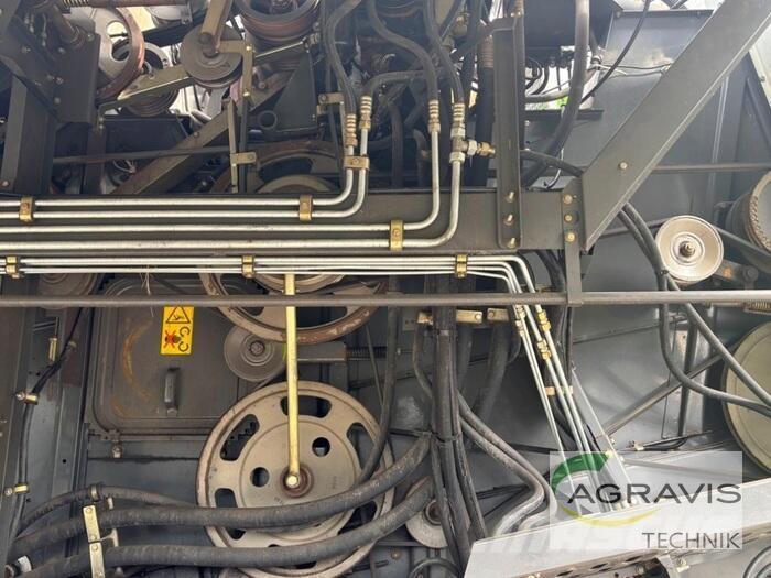 CLAAS LEXION 460 Kombinované zberacie stroje
