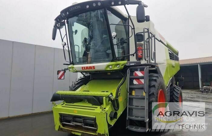 CLAAS LEXION 7500 Kombinované zberacie stroje