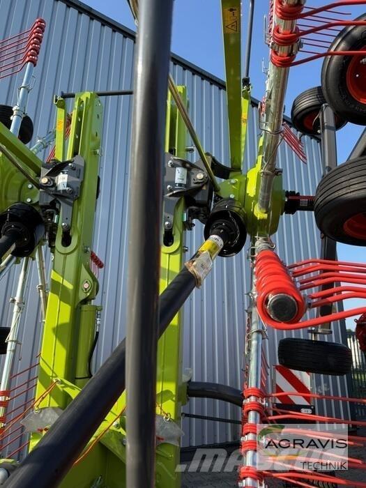 CLAAS LINER 2700 TREND Obracače a zhrabovače sena