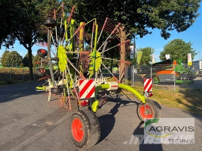 CLAAS LINER 2900 Obracače a zhrabovače sena