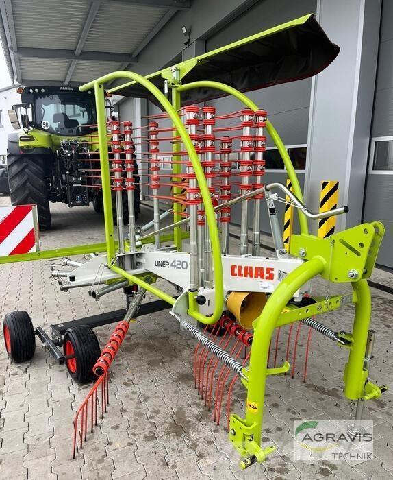 CLAAS LINER 420 Obracače a zhrabovače sena