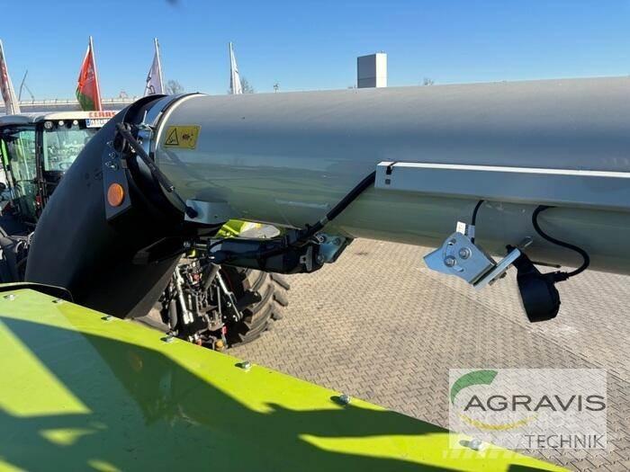 CLAAS TRION 650 Kombinované zberacie stroje