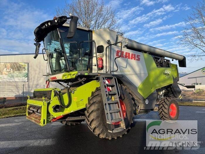 CLAAS TRION 650 Kombinované zberacie stroje