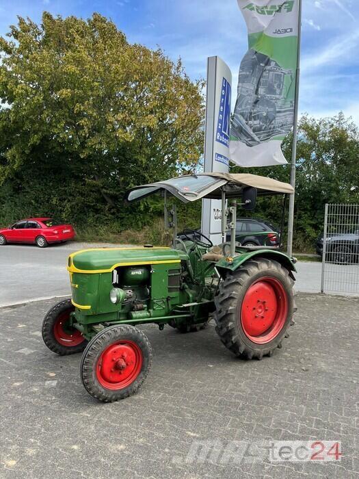 Deutz-Fahr F2 L612/5 Traktory