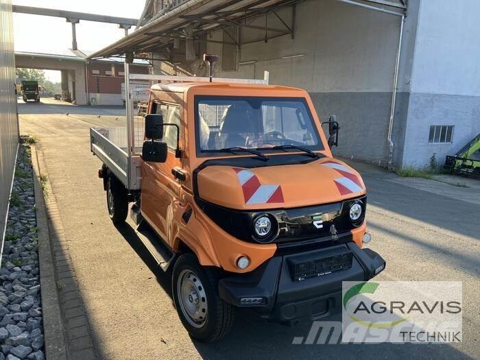 Evum MOTORS ACAR XL Automobily