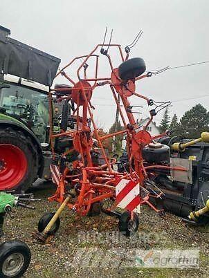 Fella TH 680 D HYDRO Obracače a zhrabovače sena