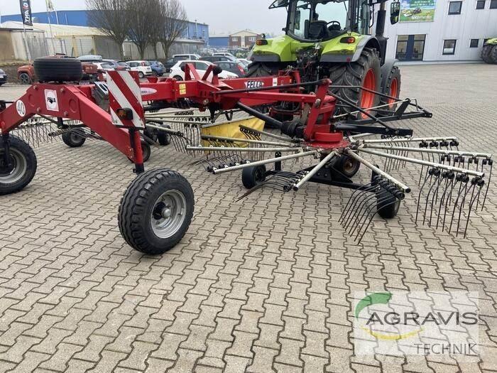 Fella TS 880 Obracače a zhrabovače sena