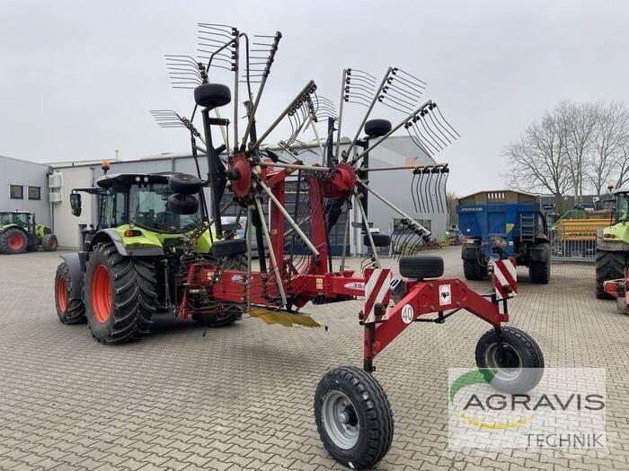 Fella TS 880 Obracače a zhrabovače sena