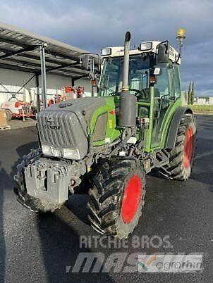 Fendt 211F Traktory