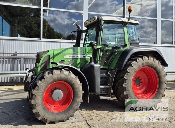Fendt 716 VARIO Traktory