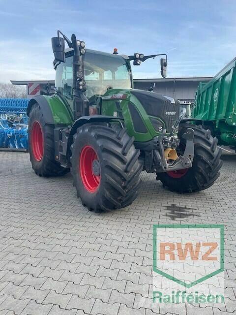Fendt 718 Vario Gen6 Traktory
