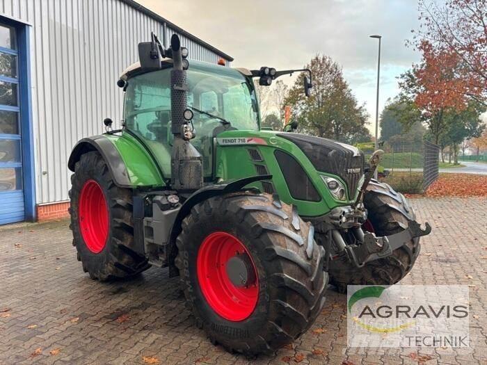 Fendt 718 VARIO SCR Traktory
