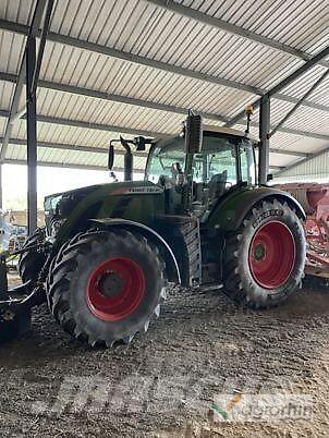 Fendt 720 PROFI PLUS Traktory