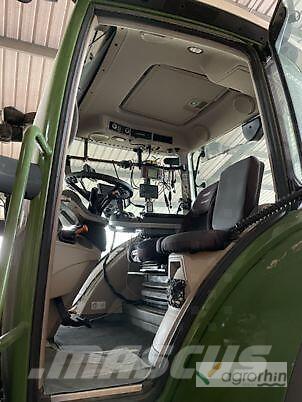 Fendt 720 PROFI PLUS Traktory