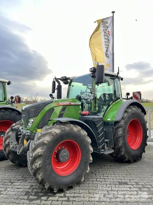 Fendt 724 VARIO GEN-6 Traktory