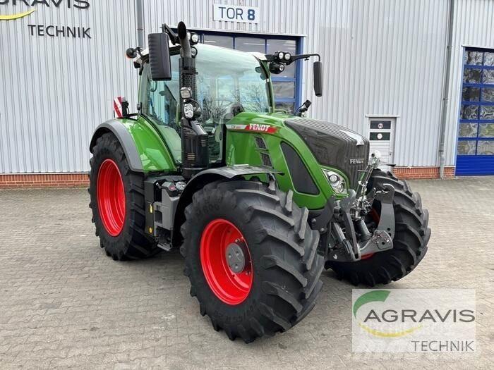 Fendt 724 VARIO GEN-6 Traktory