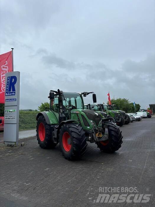Fendt 724 VARIO SCR Traktory