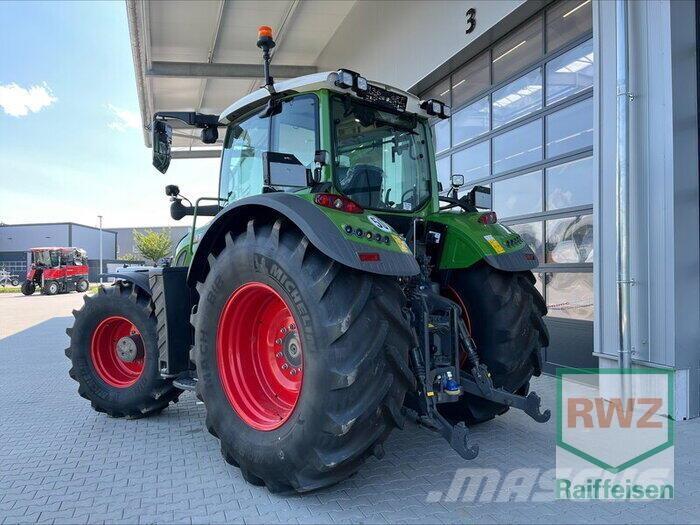 Fendt 724 VarioGen6 Traktory