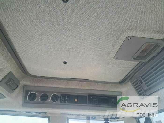 Fendt 815 VARIO Traktory