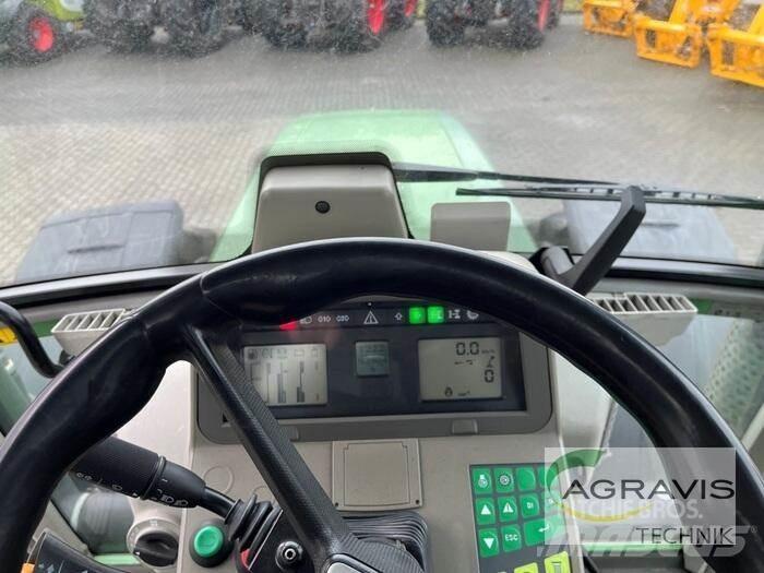 Fendt 820 VARIO TMS Traktory