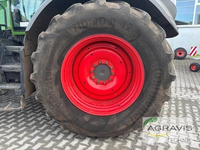 Fendt 826 VARIO S4 Traktory