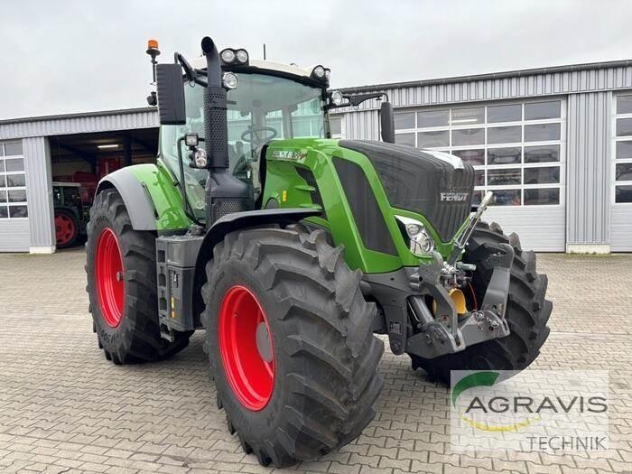 Fendt 826 VARIO S4 Traktory