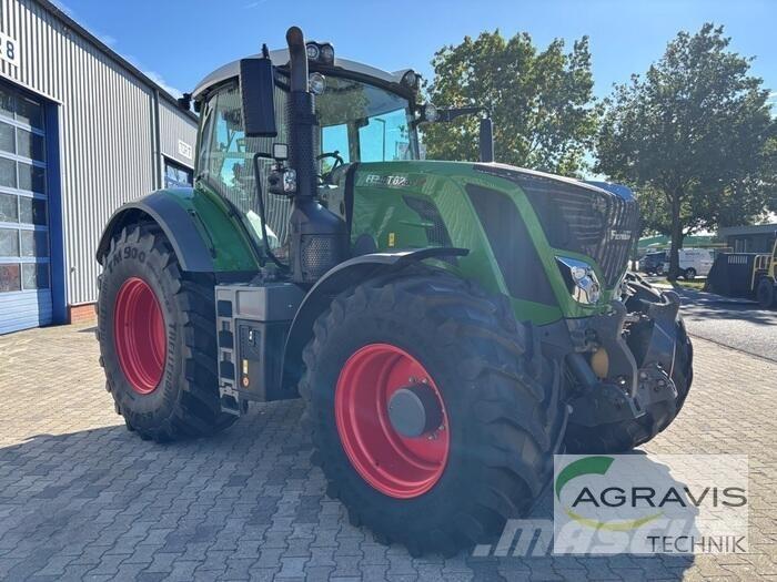 Fendt 826 VARIO S4 Traktory