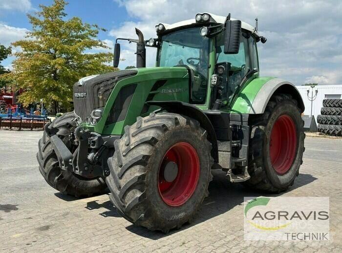 Fendt 826 VARIO SCR Traktory