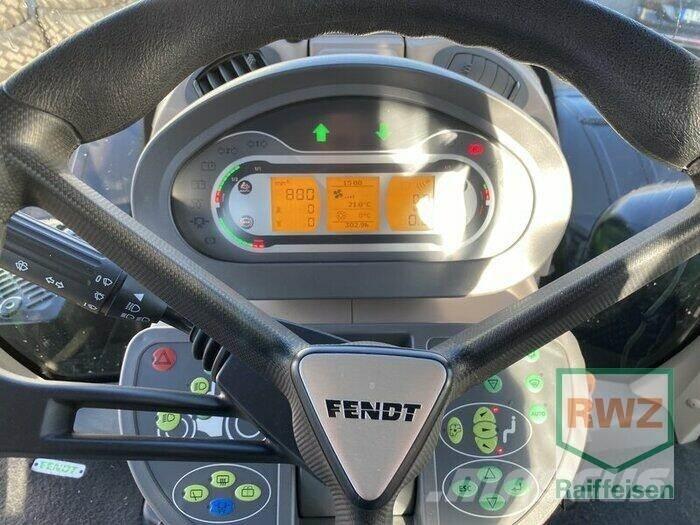 Fendt 828 Vario S4 Traktory
