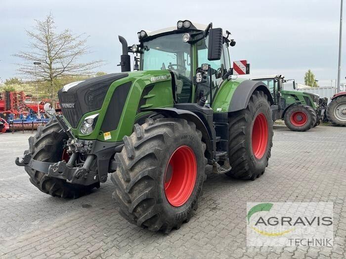 Fendt 828 VARIO S4 Traktory
