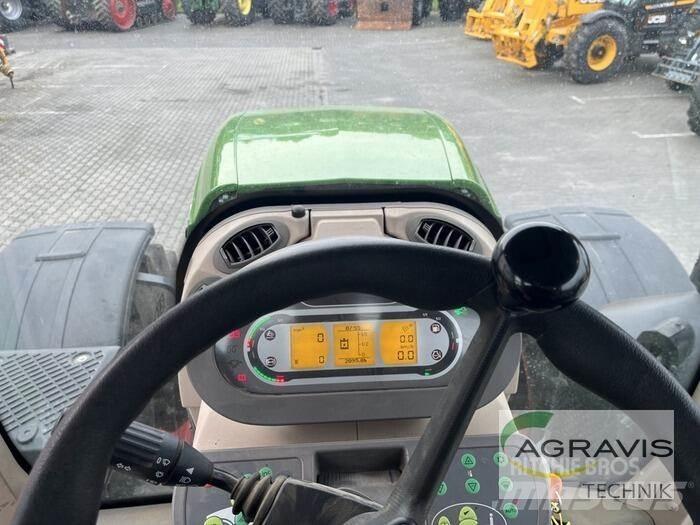 Fendt 828 VARIO S4 Traktory
