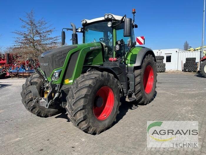 Fendt 828 VARIO S4 Traktory