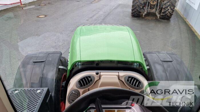 Fendt 828 VARIO S4 Traktory