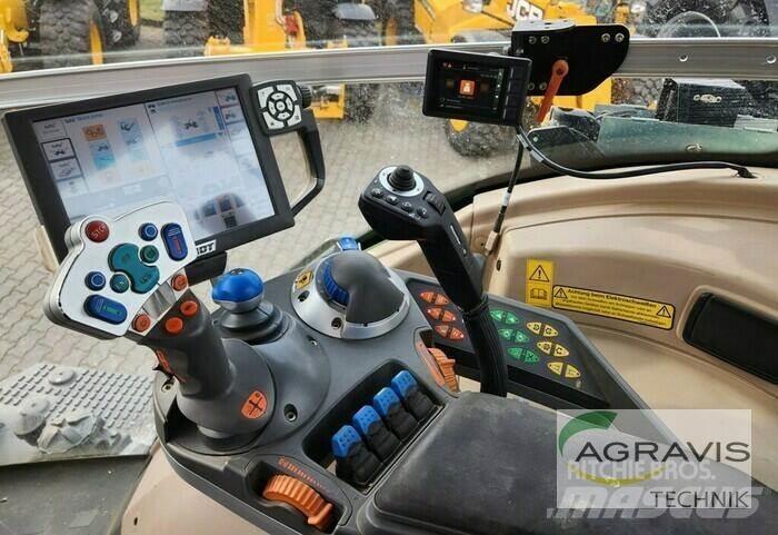 Fendt 828 VARIO SCR Traktory