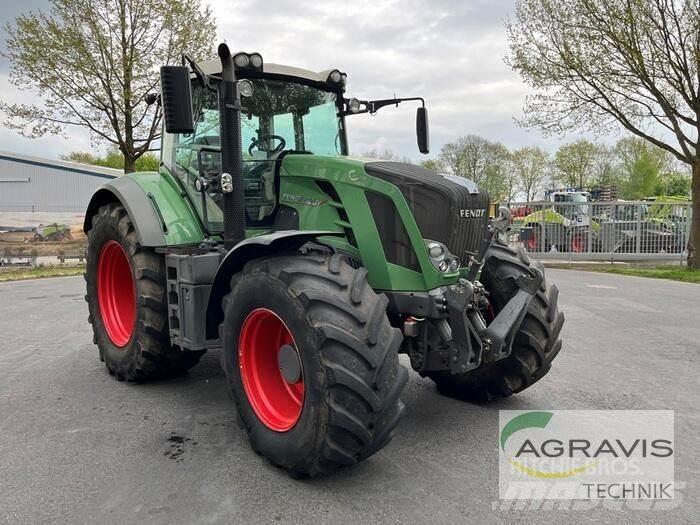 Fendt 828 VARIO SCR Traktory