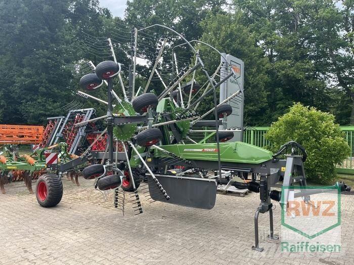 Fendt Former 920C Obracače a zhrabovače sena