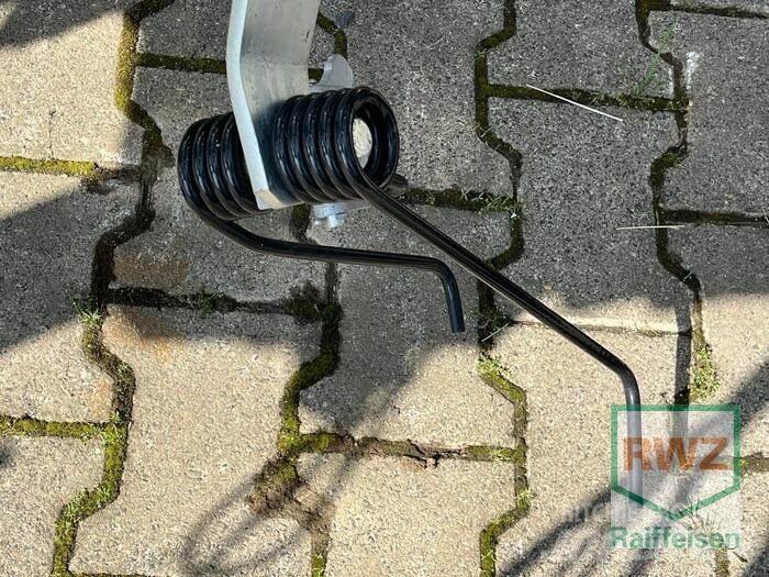 Fendt Lotus 770 Obracače a zhrabovače sena