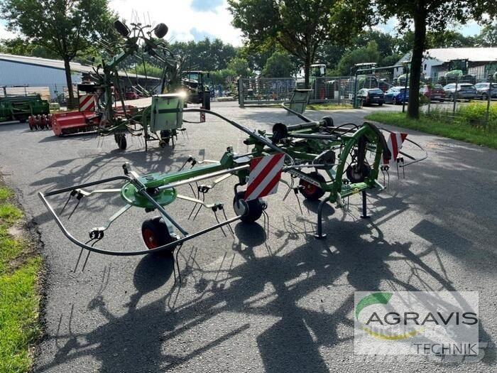 Fendt TWISTER 5204 DN Obracače a zhrabovače sena