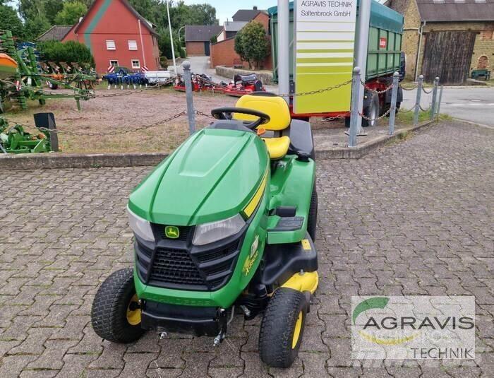  GEBRAUCHTES KLEINGERÄT Sekačky a rezačky dreva