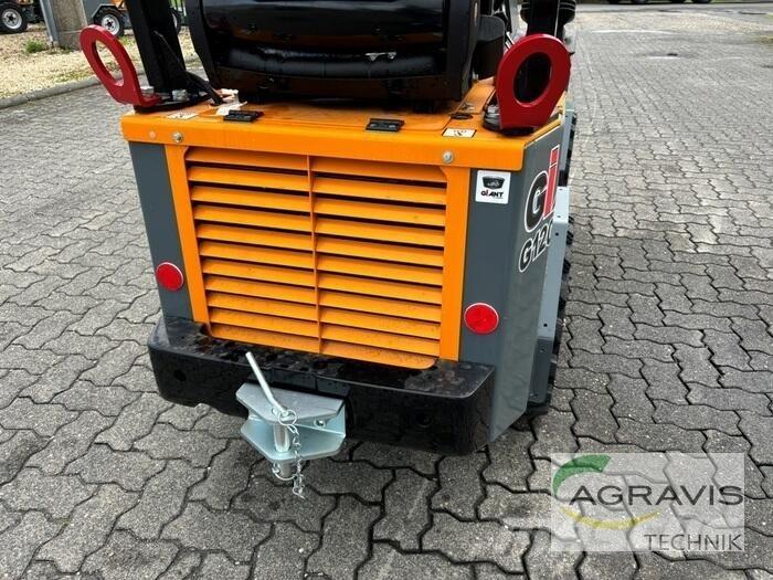 GiANT G1200 Kolesové nakladače